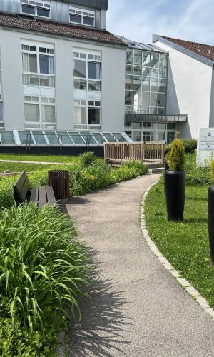 Außenansicht der Ärztehäuser in Starnberg Percha
